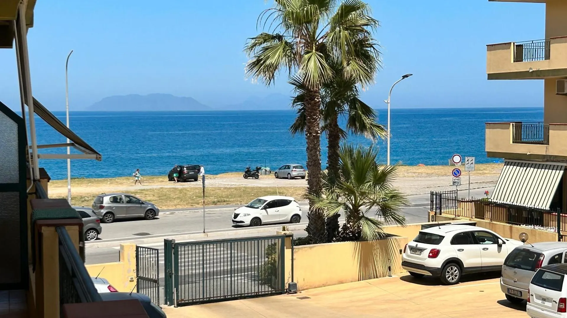 Casa Aura A Milazzo Fronte Mare Διαμέρισμα