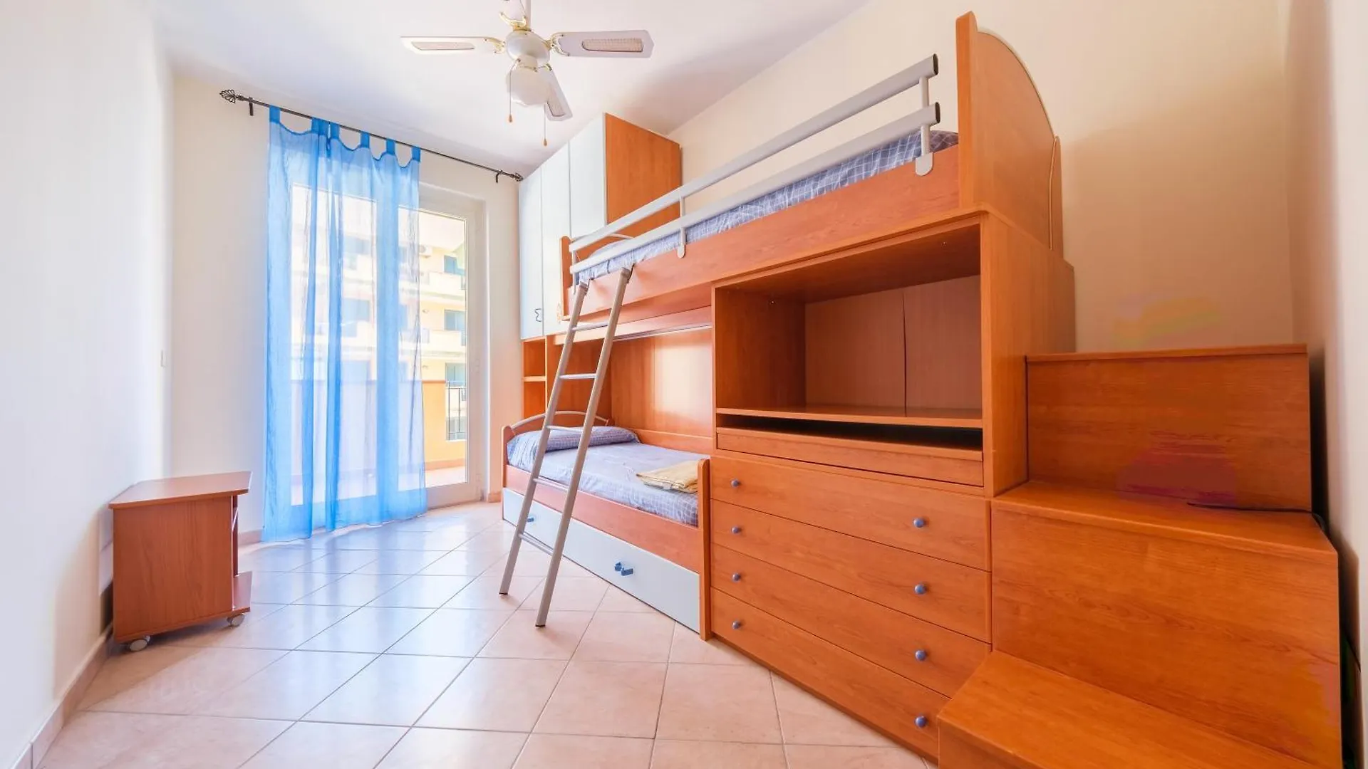 Casa Aura A Milazzo Fronte Mare Διαμέρισμα